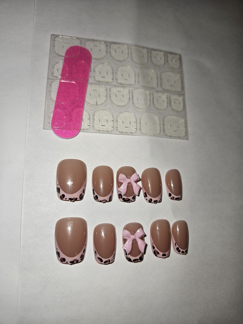 Nude Pink Leopard Tip Press-On Nail Set with Pink Bows Size M